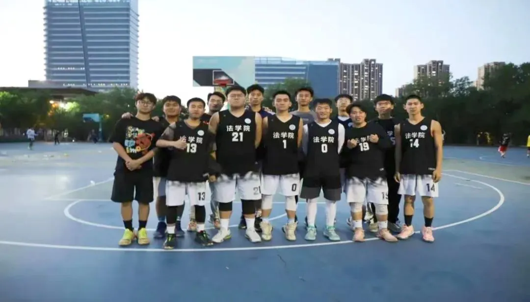 如何帮助青少年篮球运动员处理比赛中的情绪波动_0